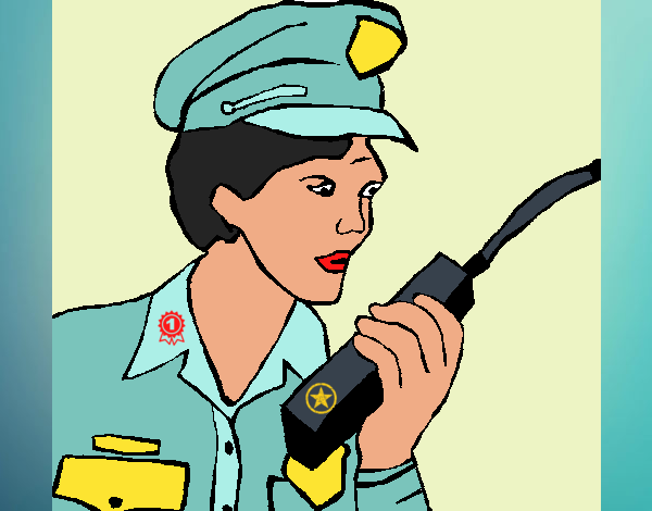 Policier avec le talkie-walkie